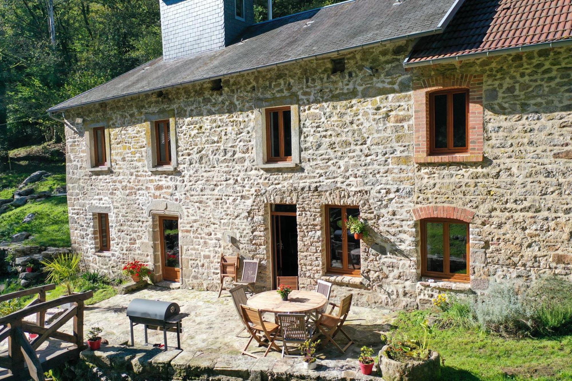 Authentique Moulin Tout Inclus-Moulin De Lavaugarde Thauron Esterno foto